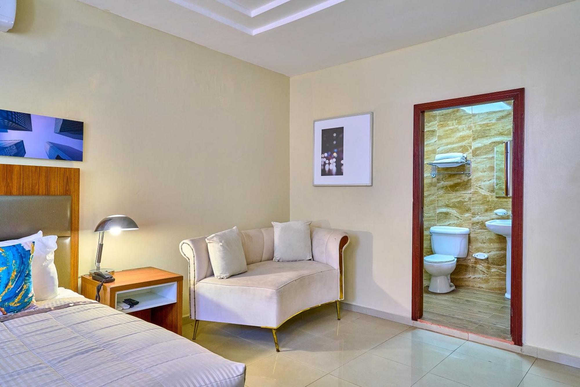 Hotel Libertad At Historic Main Street Santo Domingo Exterior foto
